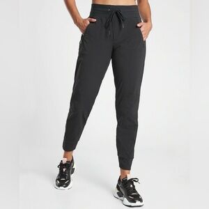 Athleta Trekkie North Black Athletic Jogger Elastic Waist Drawstring Size 14